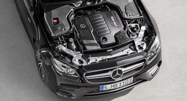 Mercedes-Benz dần thay động cơ V6 bằng loại I6